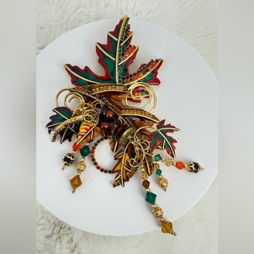 LUNCH AT THE RITZ Canada Leaf Brooch. Enamelled, crystals
